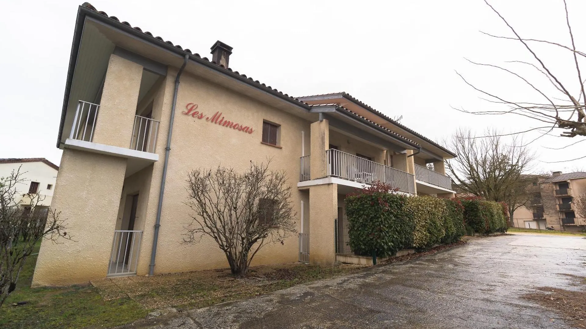 Les Mimosas - App 06 - Appartement Cosy Rdc 카죠봉